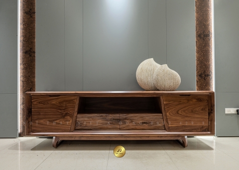 Kệ ti vi gỗ óc chó VLUXE KE - 09